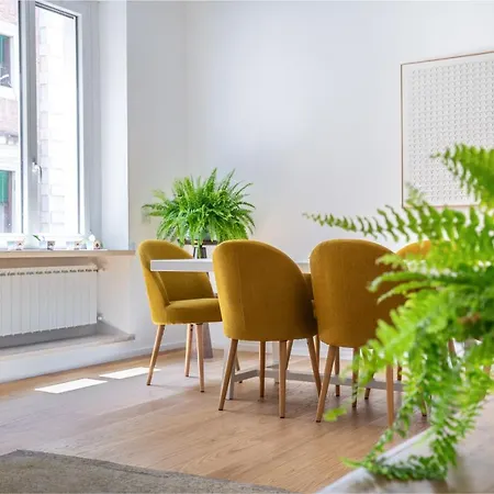 Apartment Iflat Wood And Marble Riverfront *